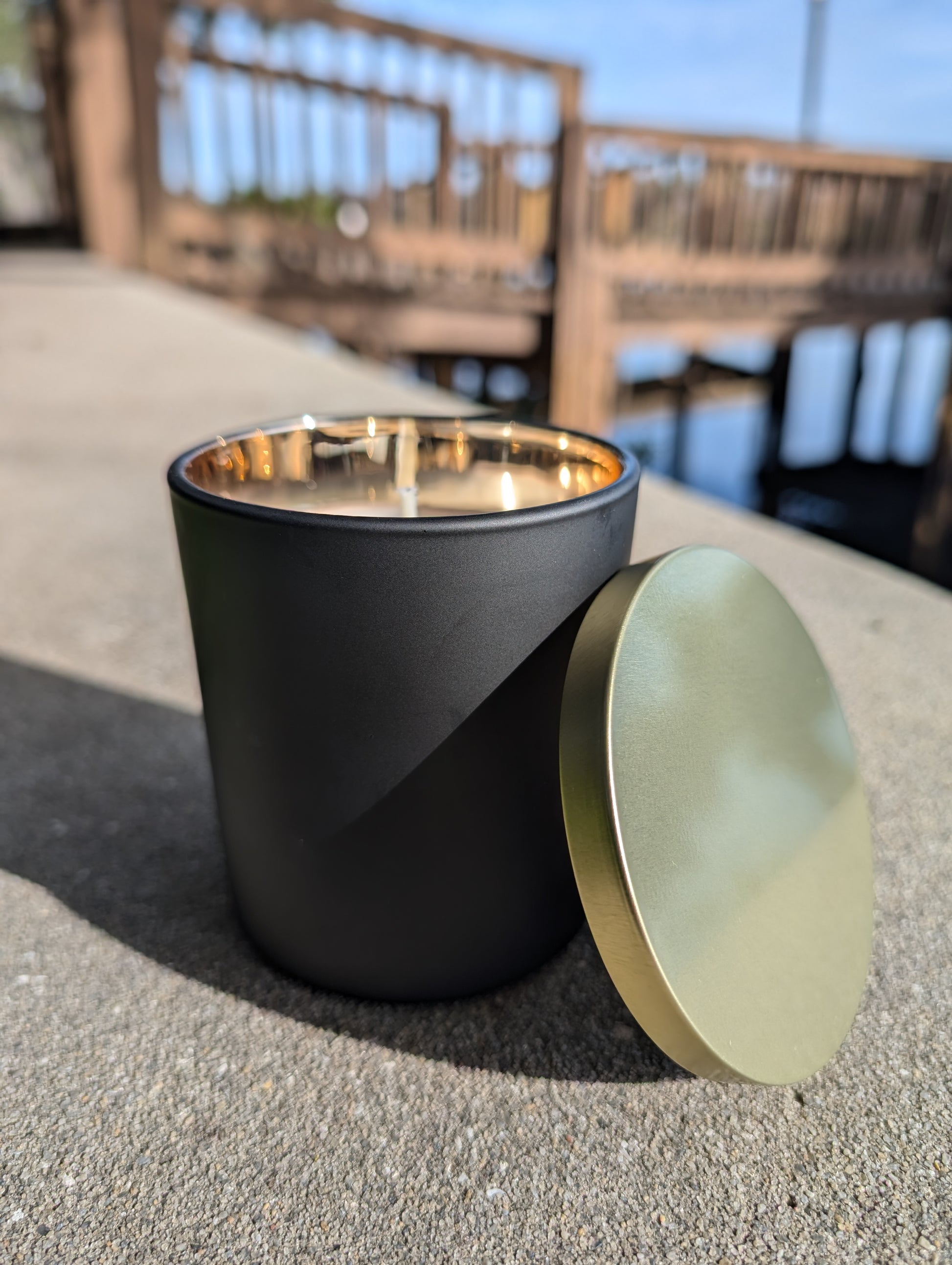 Divine Luxury Candle - Leather, Patchouli, Vanilla Musk Scent