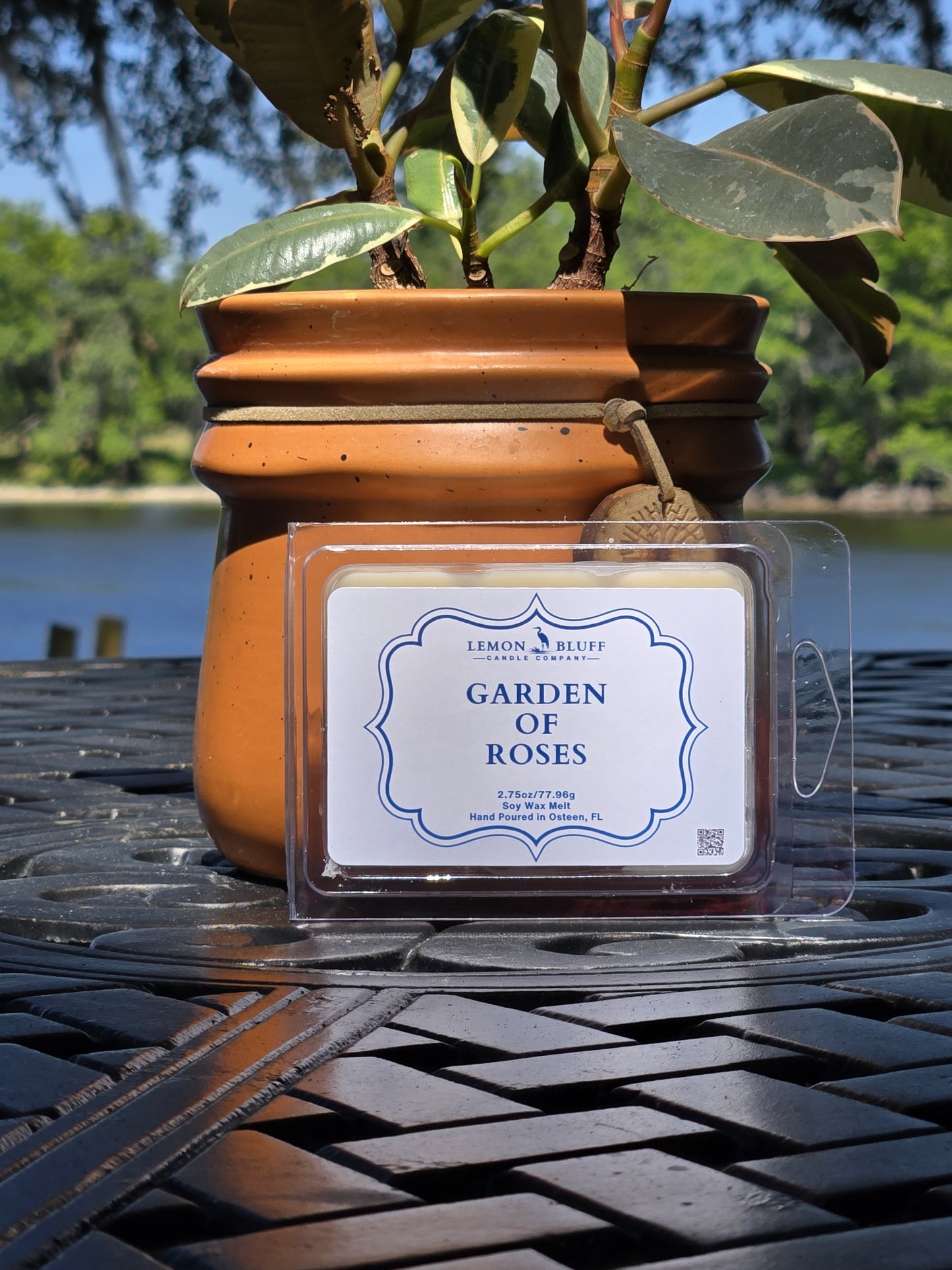 Garden of Roses Wax Melt - Rose, Basil, Light Patchouli Scent